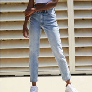 Brandy Melville Jeans Never Worn Like new!!